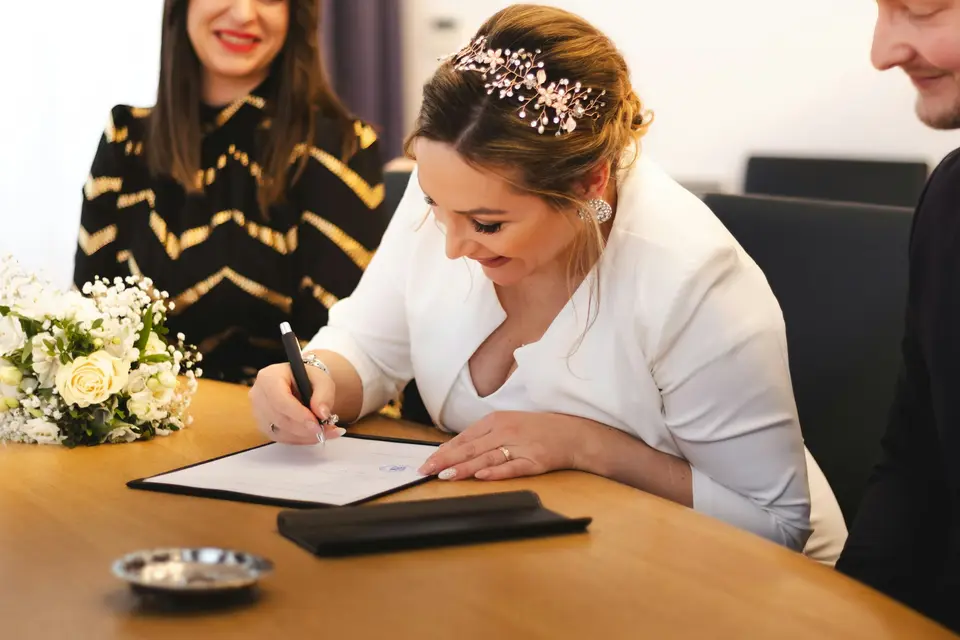 Civil wedding photography inspiration — 3
