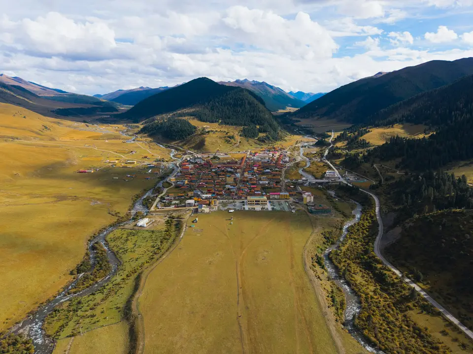 Real estate drone footage inspiration — 2