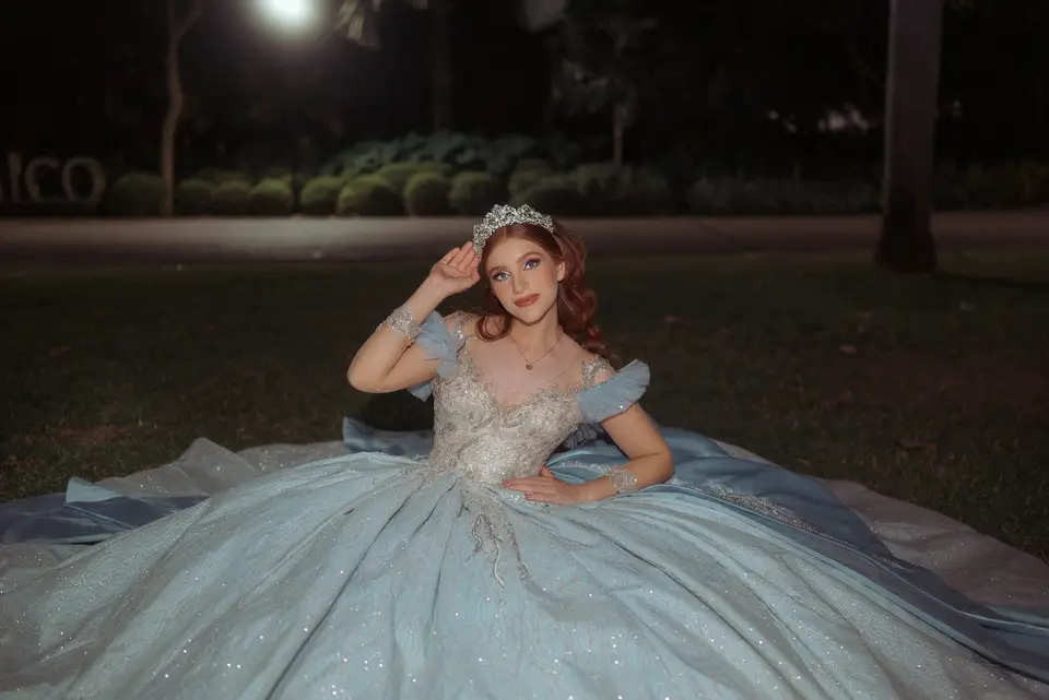 Quinceañera photography inspiration — 2